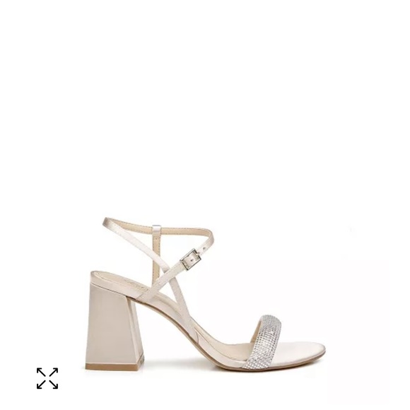 Jewel Badgley Mischka Shoes - Jewel Badgley Mischka ‘Earlene’